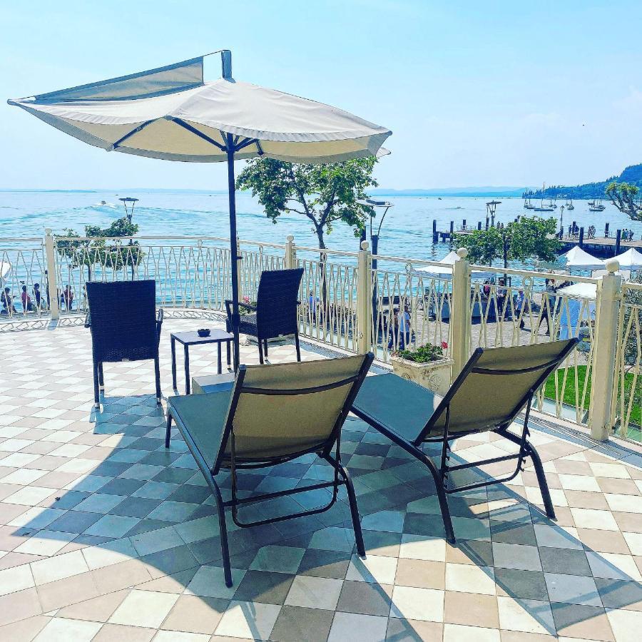 ลา วิตโตเรีย บูทิก โฮเต็ล Hotel การ์ดา ภายนอก รูปภาพ